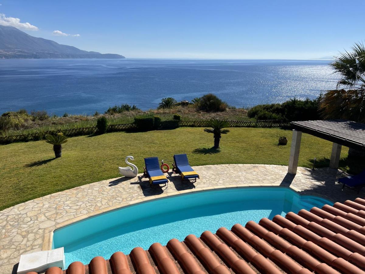 Dionysos, Spartia, Kefalonia *